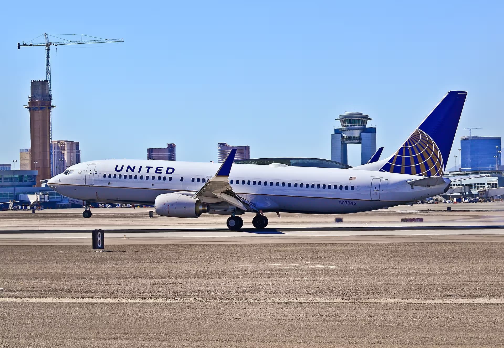 N17245 — Boeing