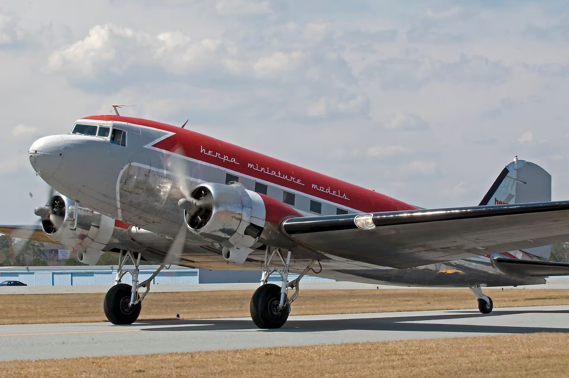 N143D — Douglas