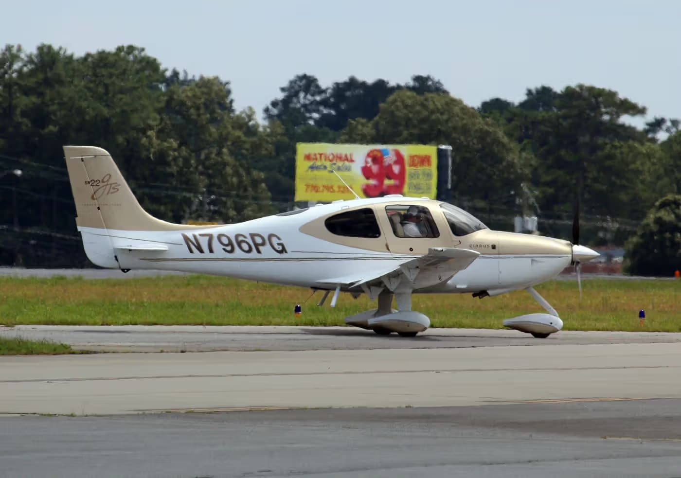 N796PG — Cirrus