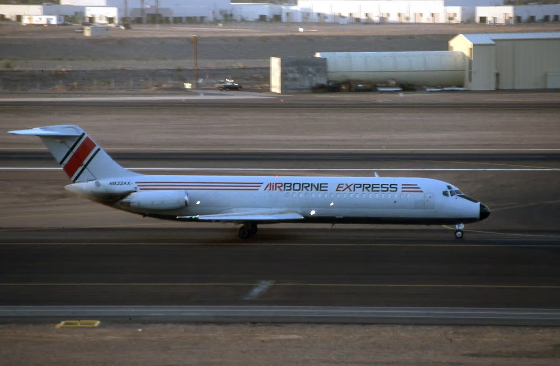 N932AX — Aircraft