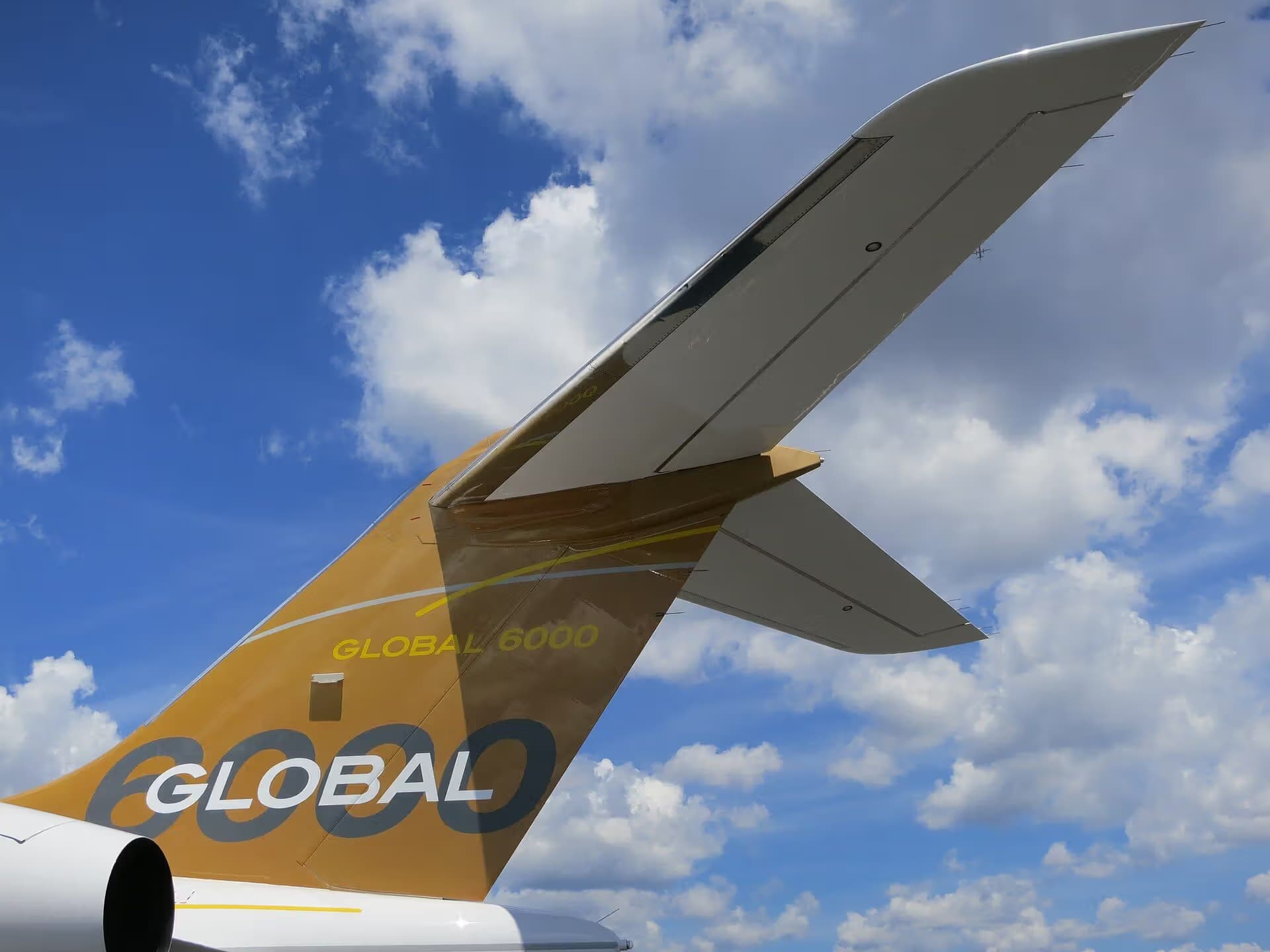 N381GX — Business jet