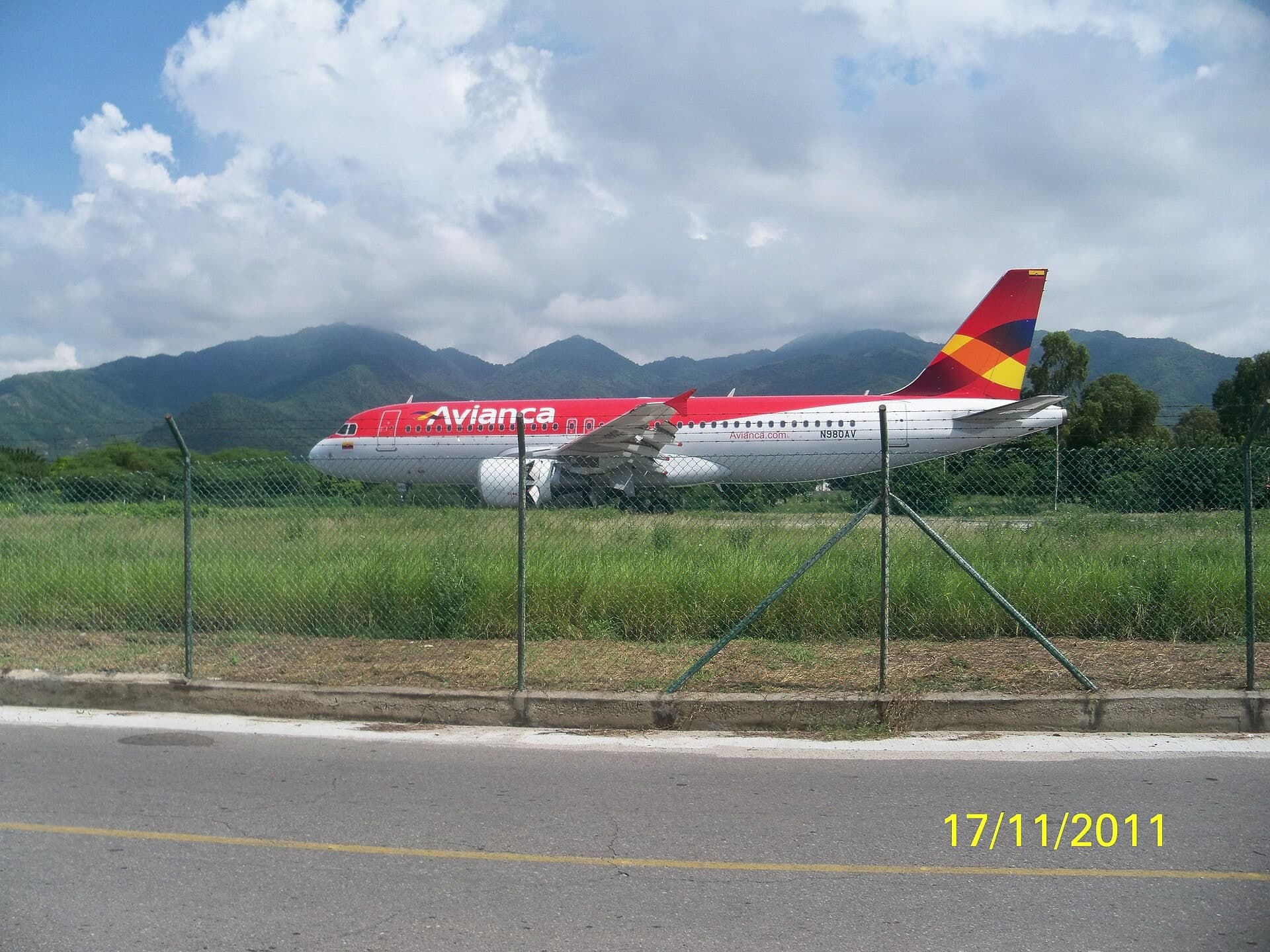 N980AV — Airbus