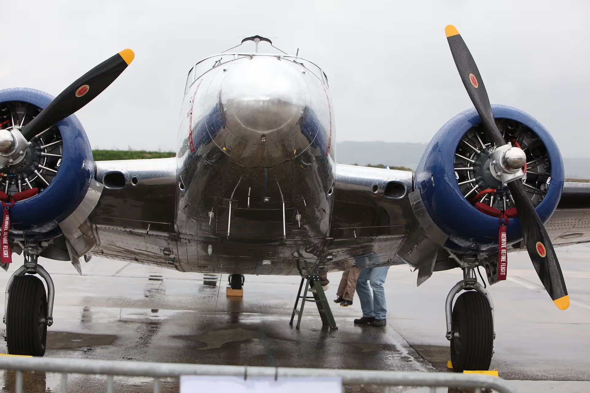 N223CM — Beech