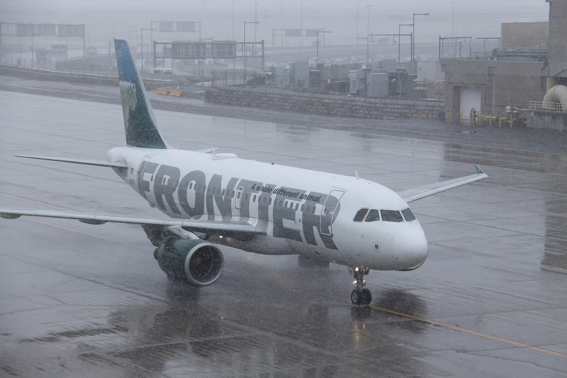 N921FR — Airbus