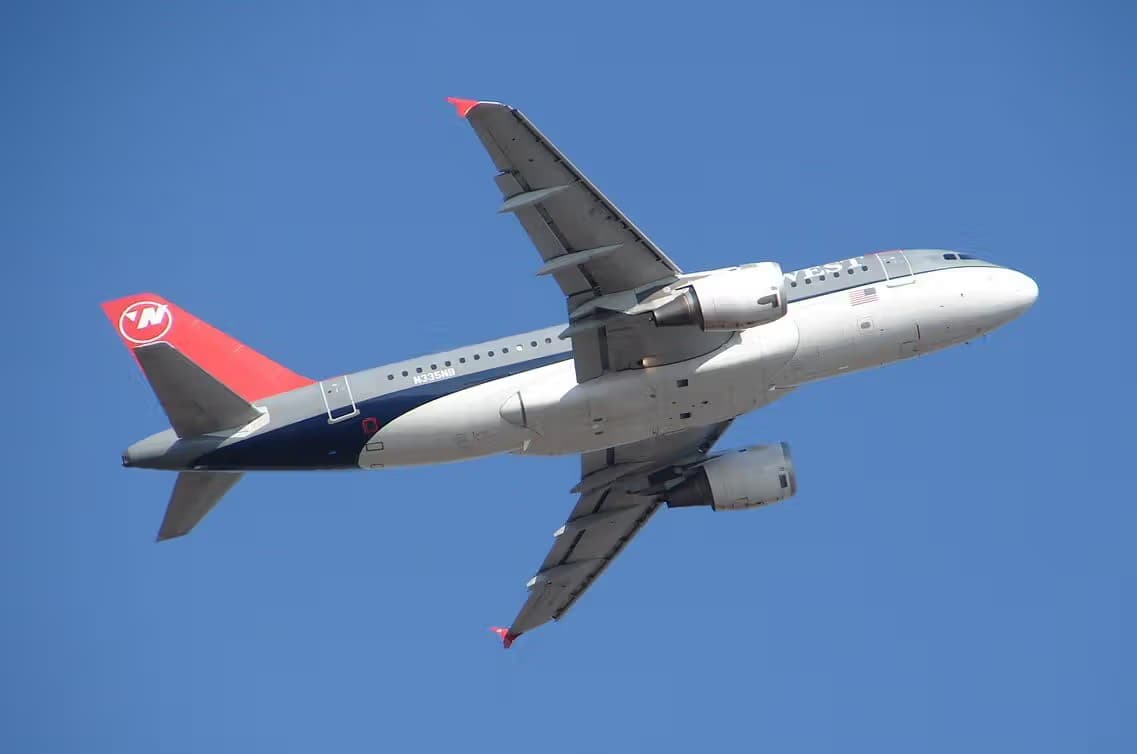 N335NB — Airbus