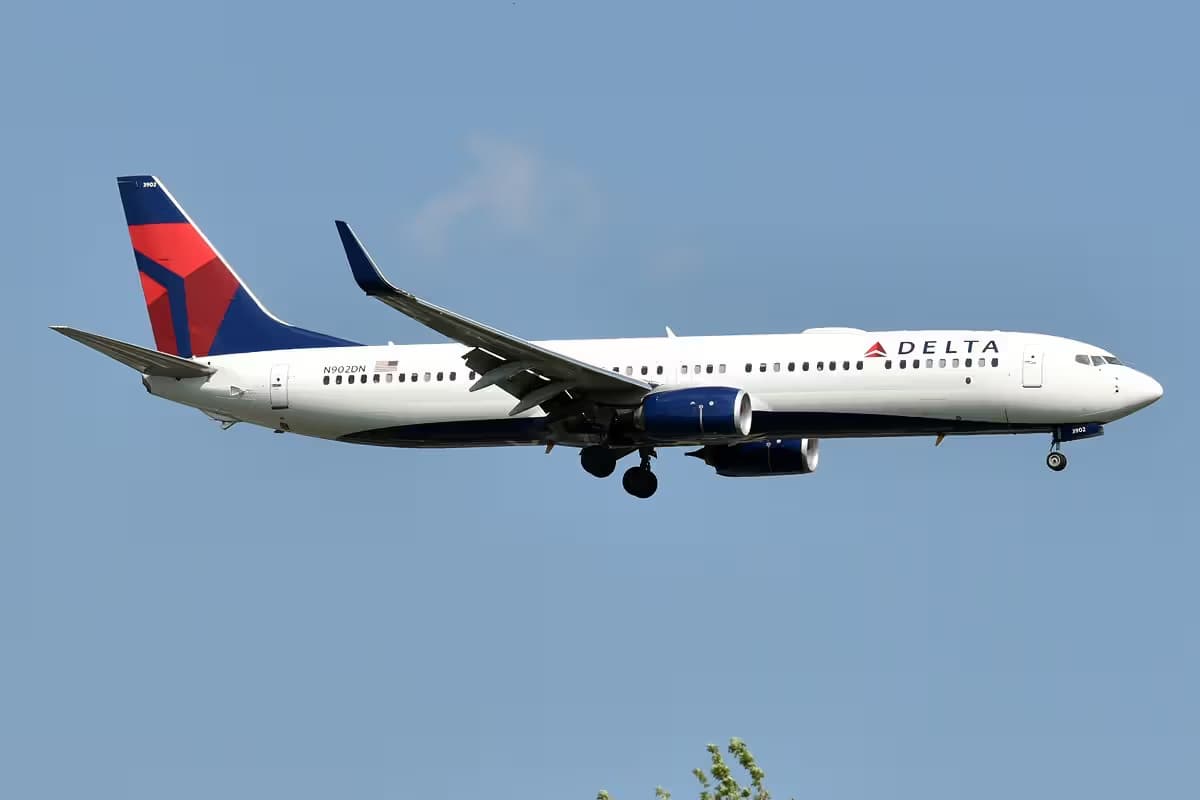 N902DN — Boeing