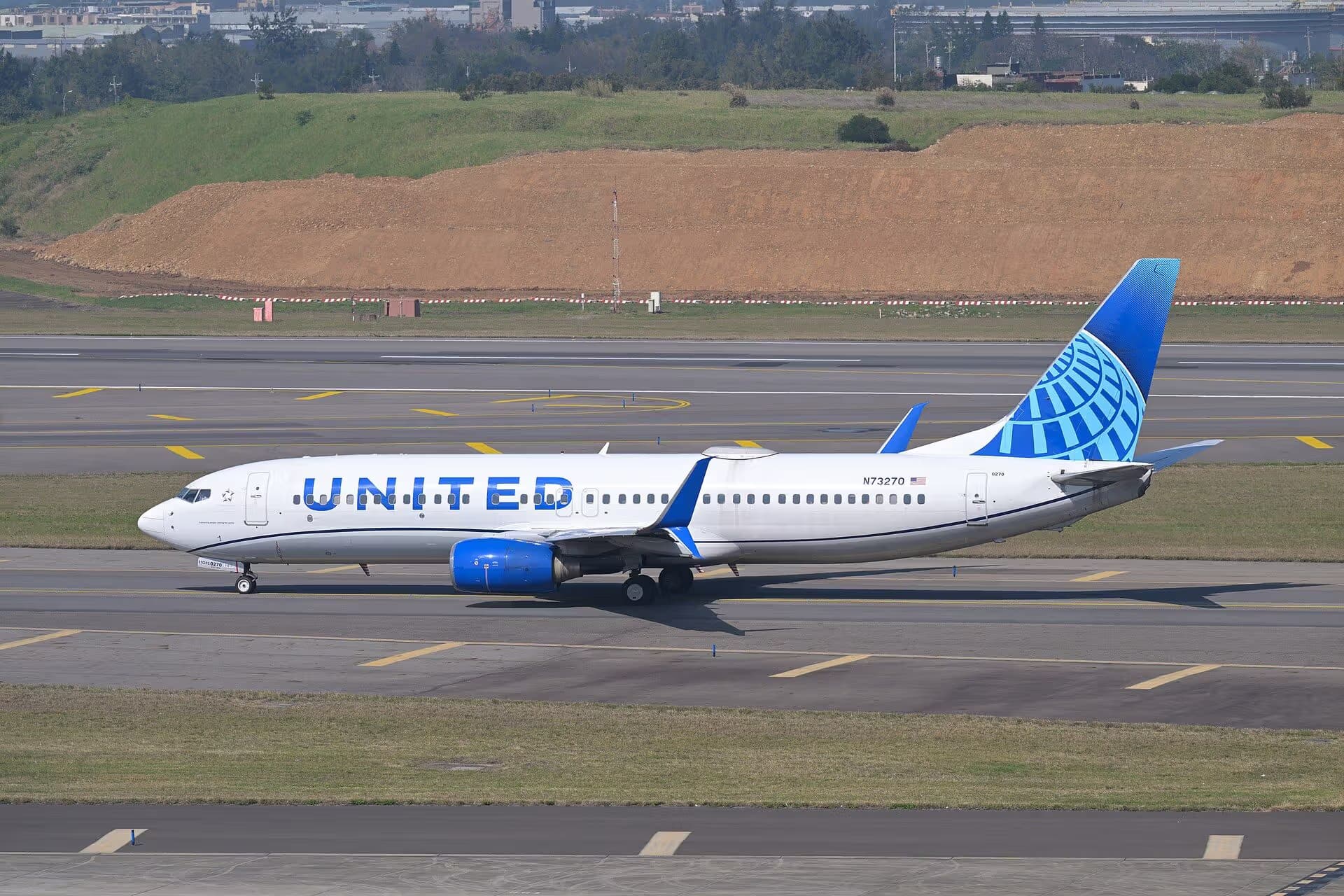 N73270 — Boeing
