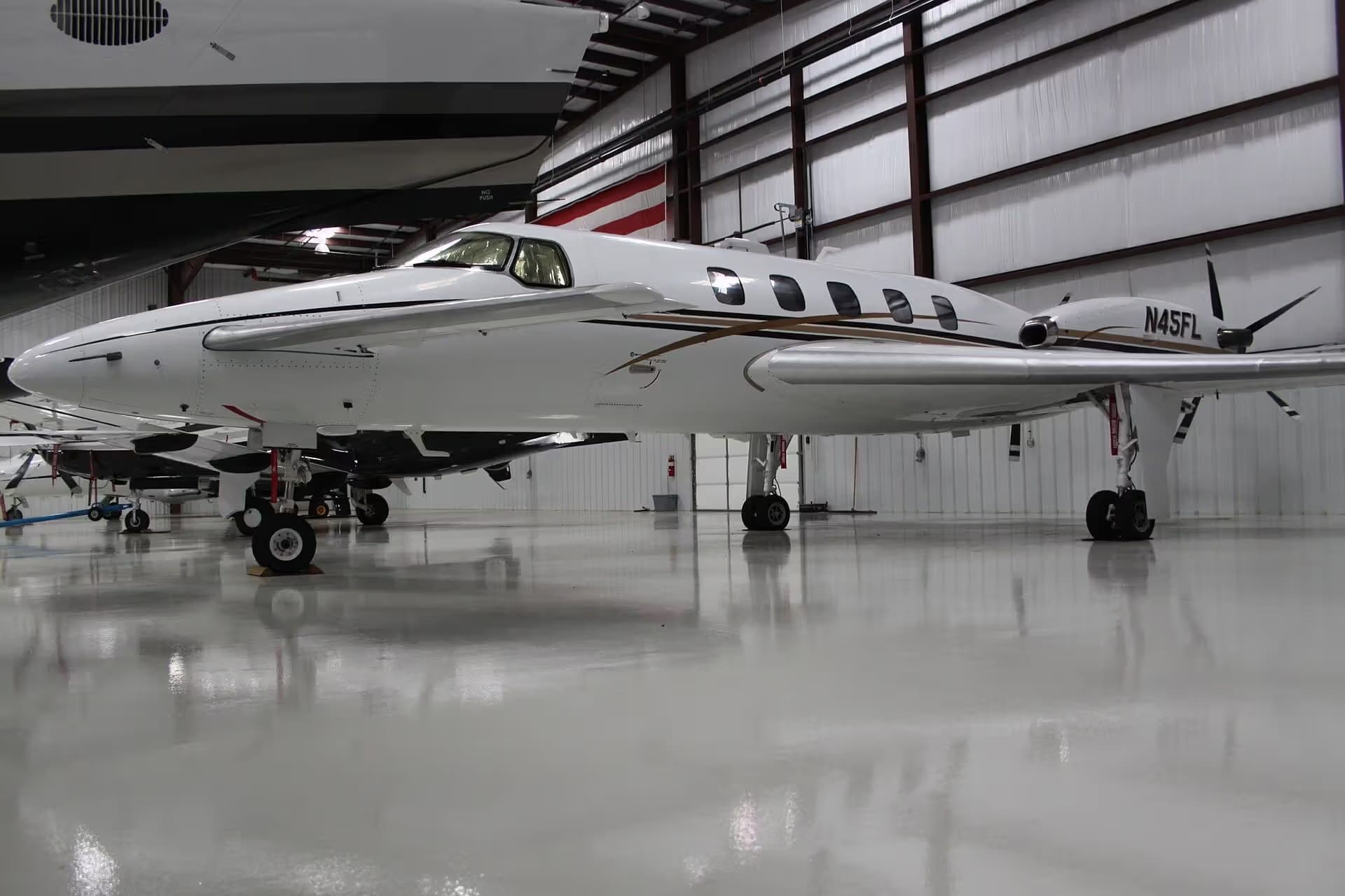 N45FL — Beechcraft