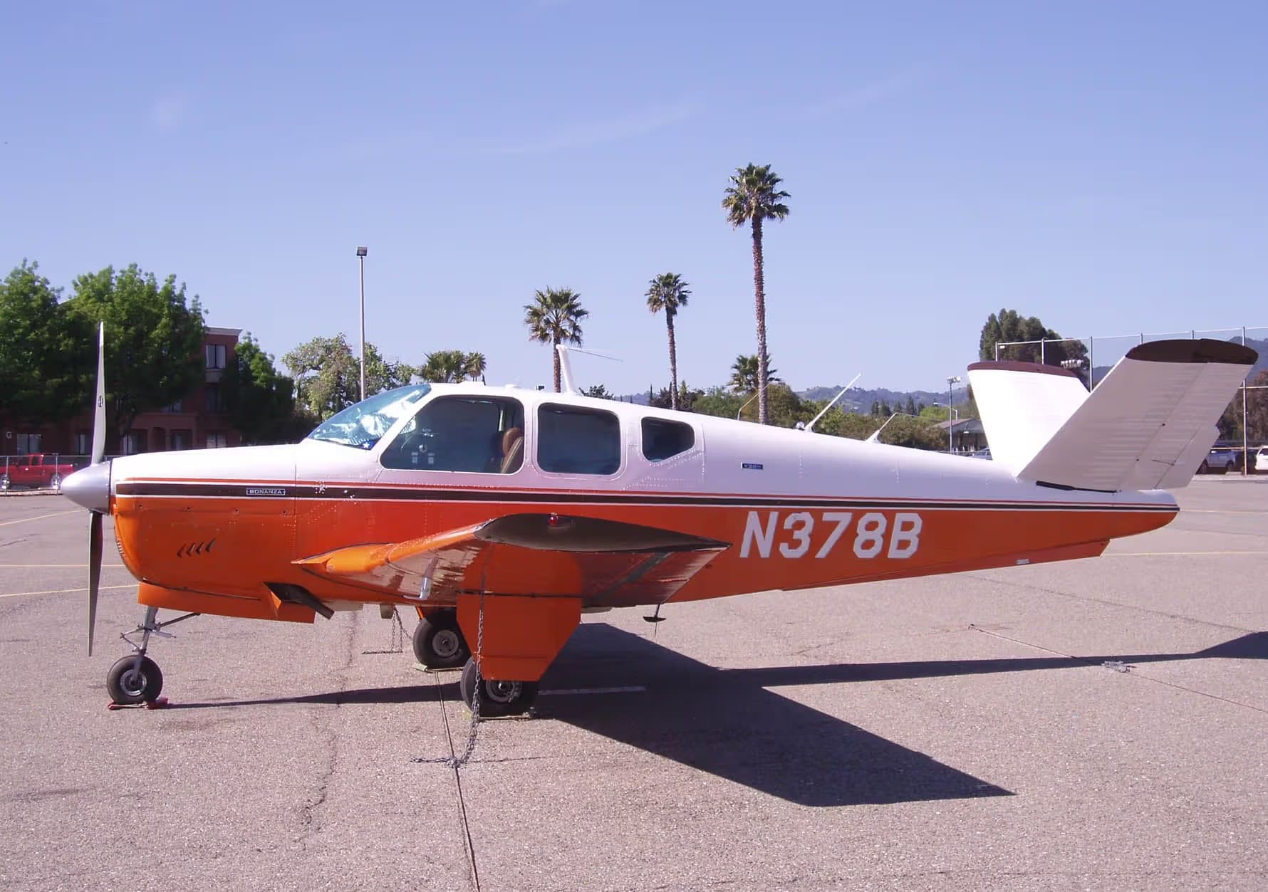 N378B — Beechcraft