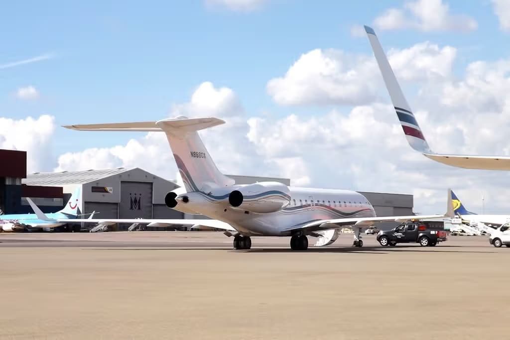 N888GX — Business jet