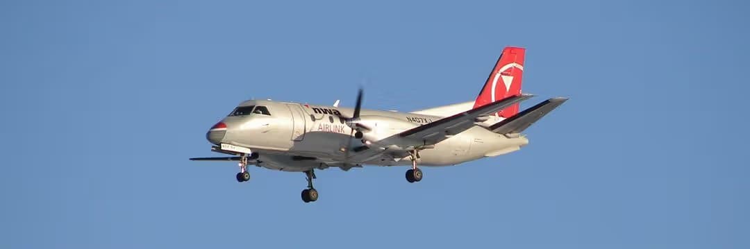 N407XJ — Twin-engine aircraft