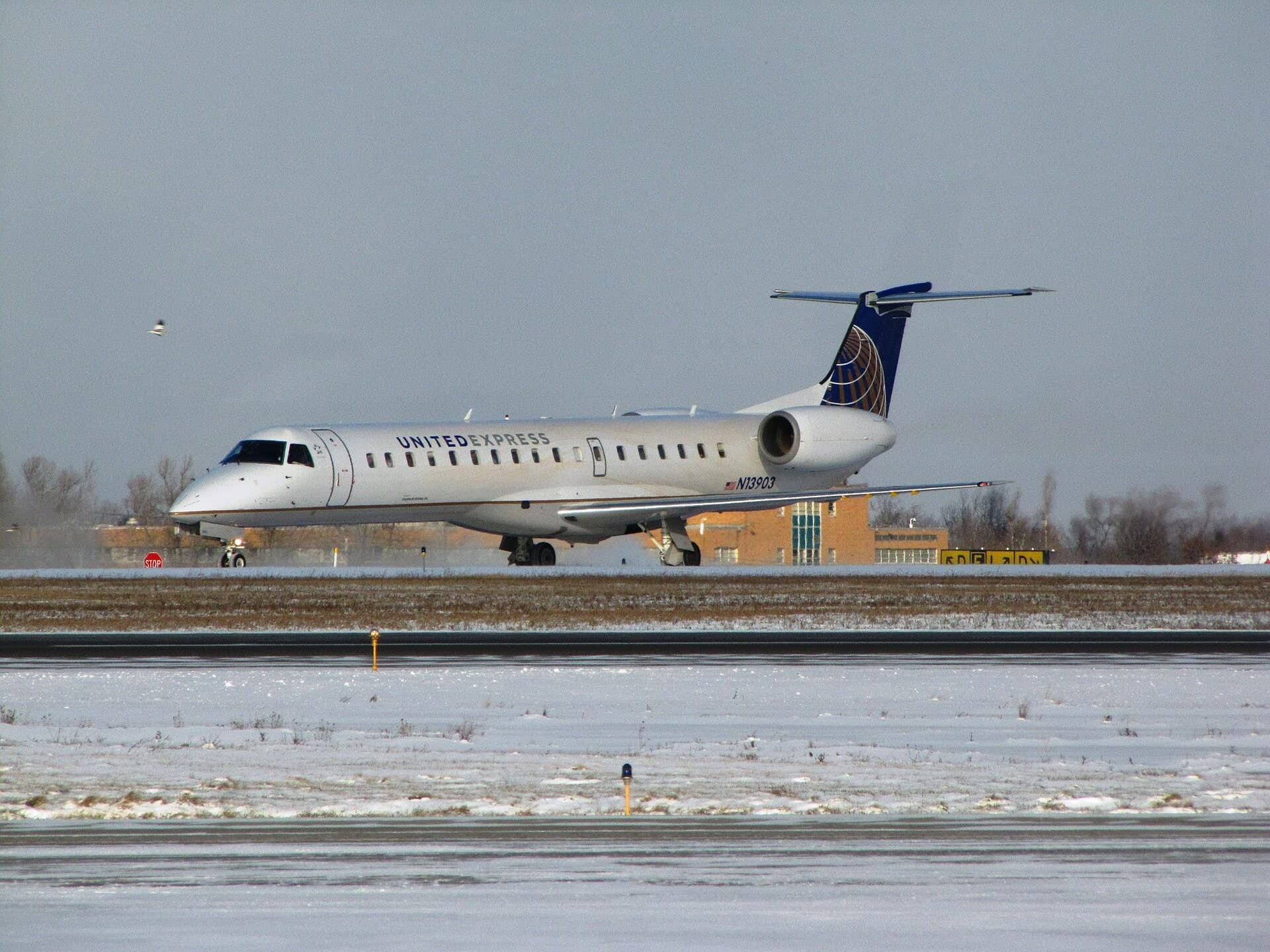 N13903 — Aircraft