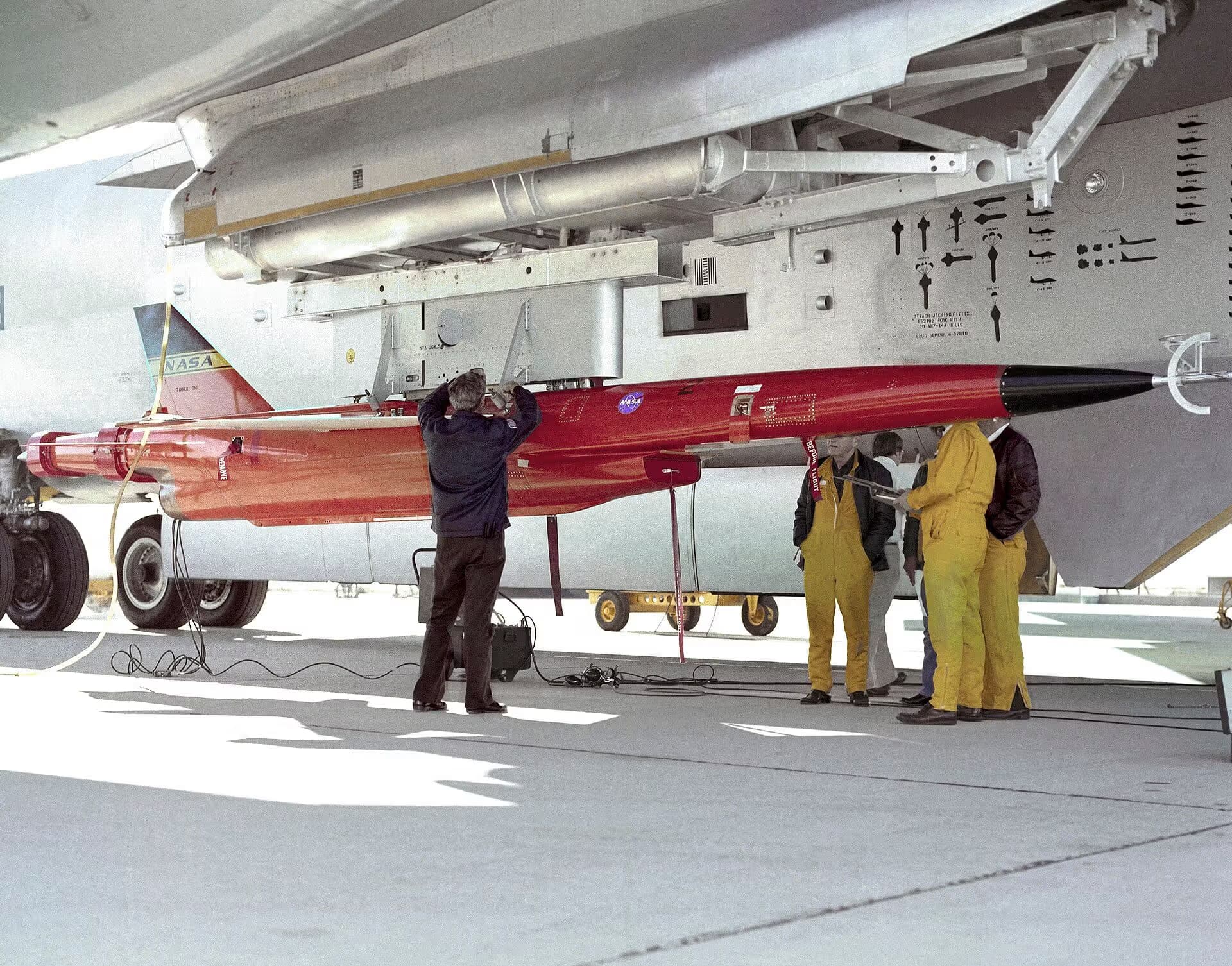 Unidentified — Aircraft