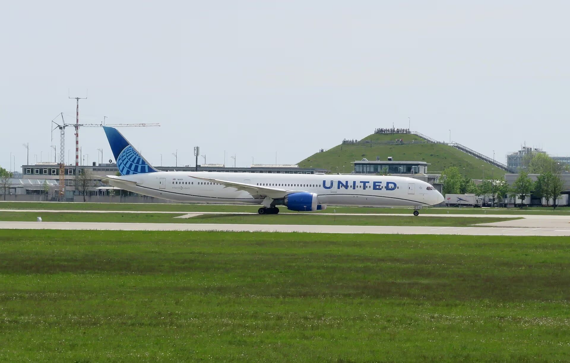 N14011 — Boeing at Munich Airport
