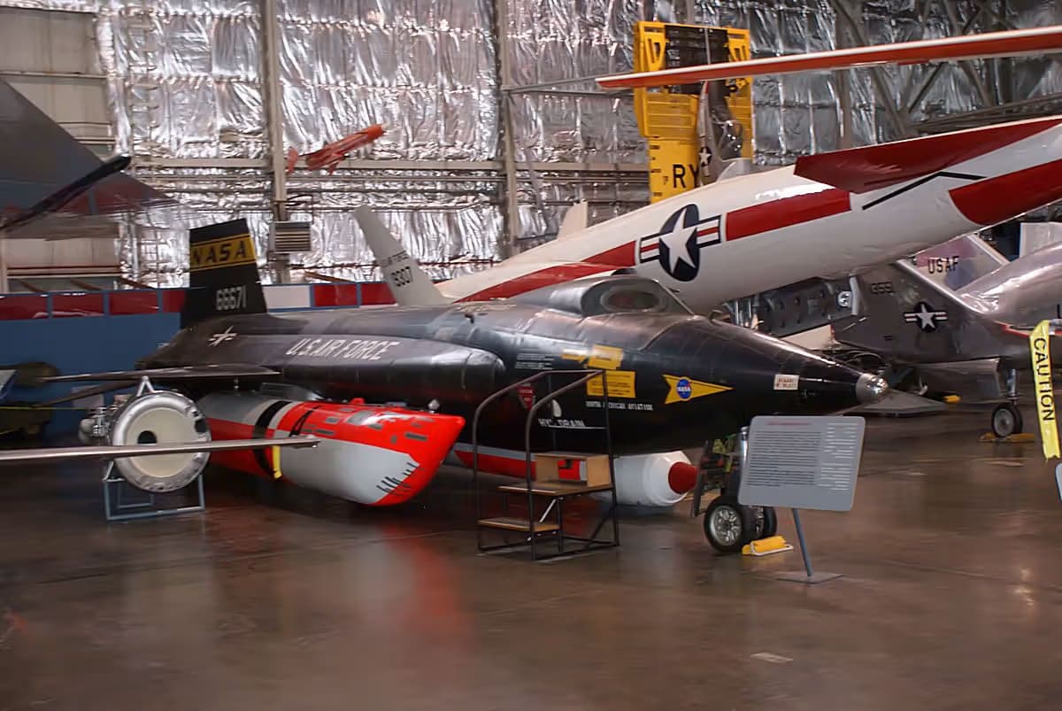 Unidentified — Aircraft