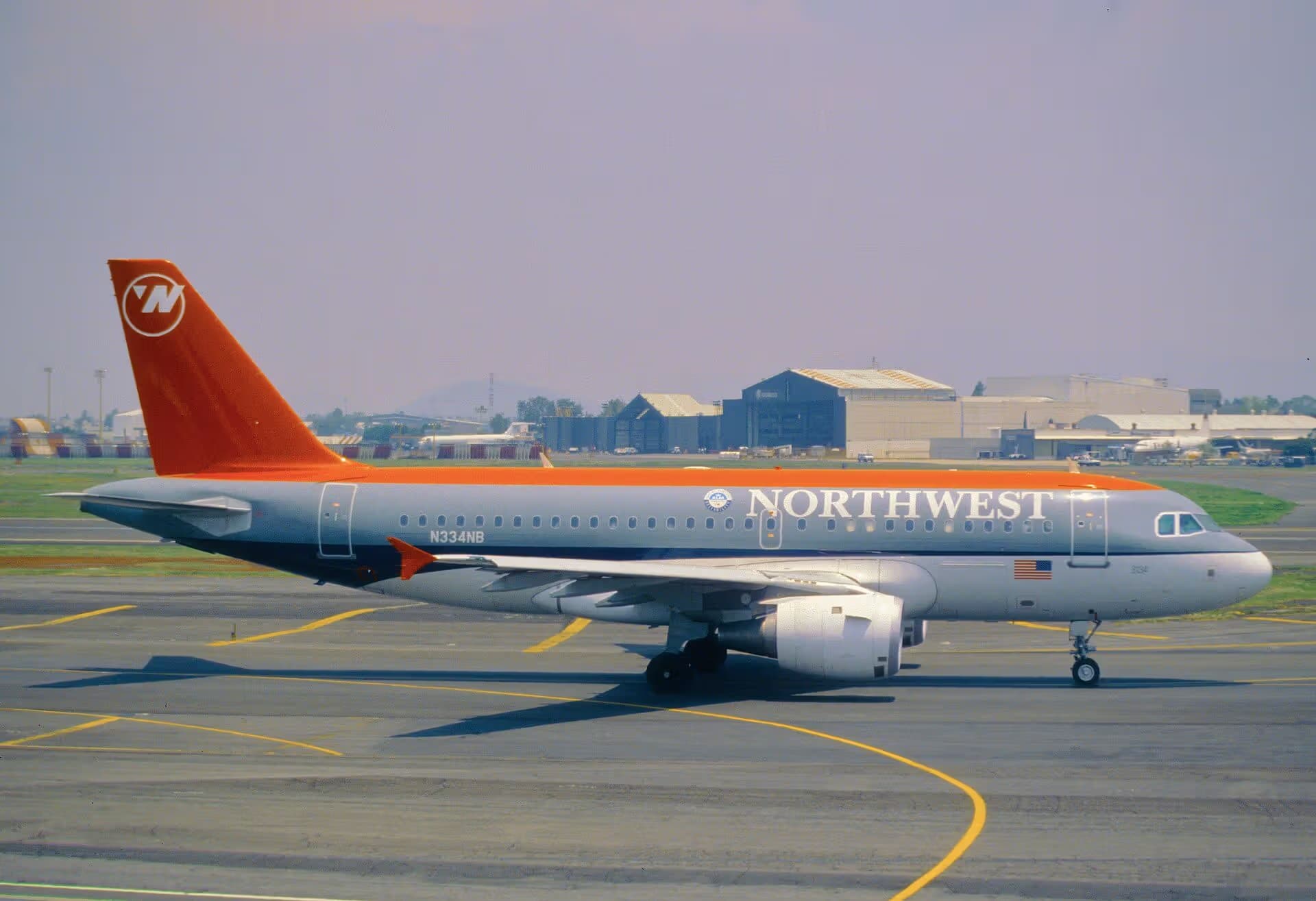N334NB — Airbus