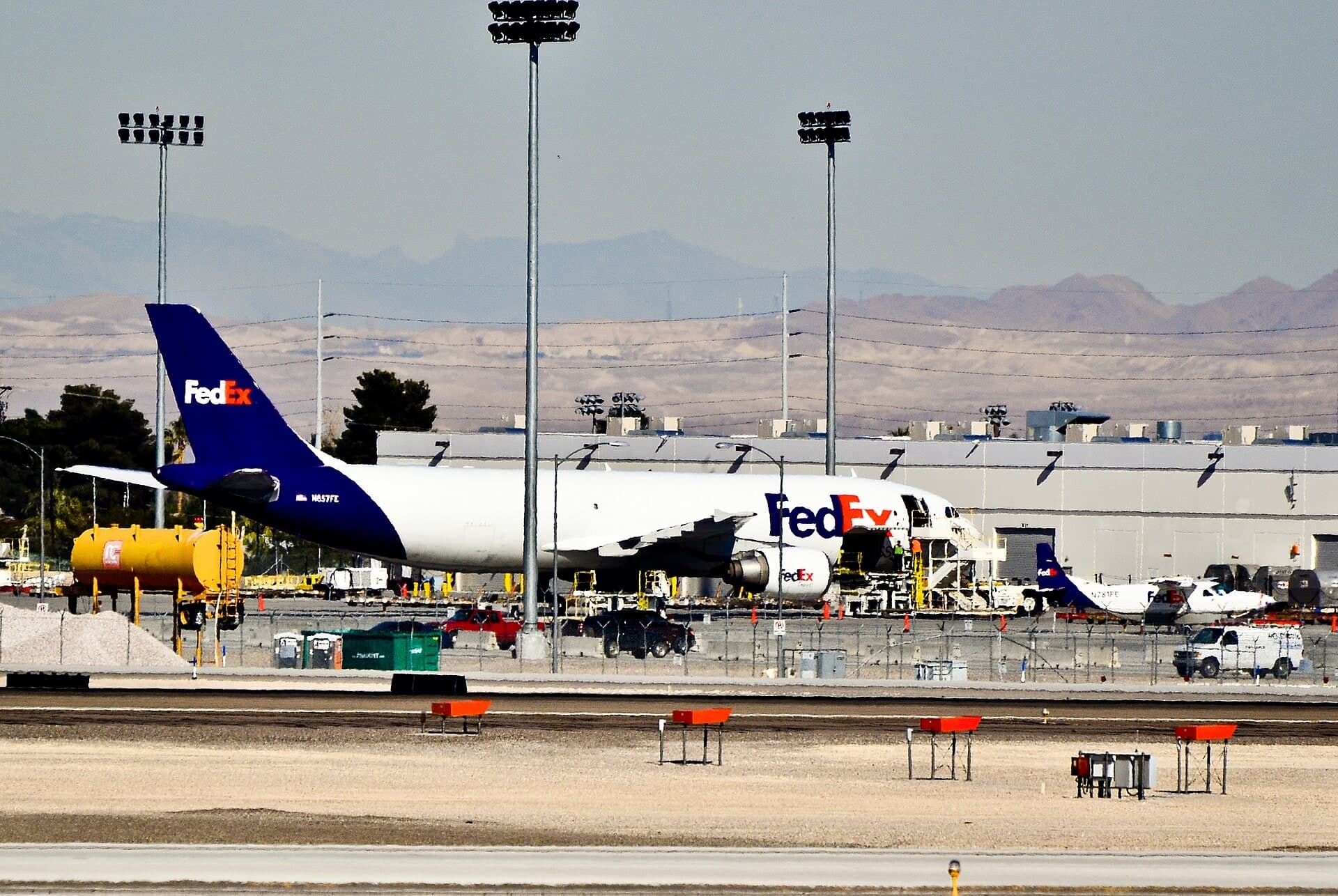 N657FE — Airbus