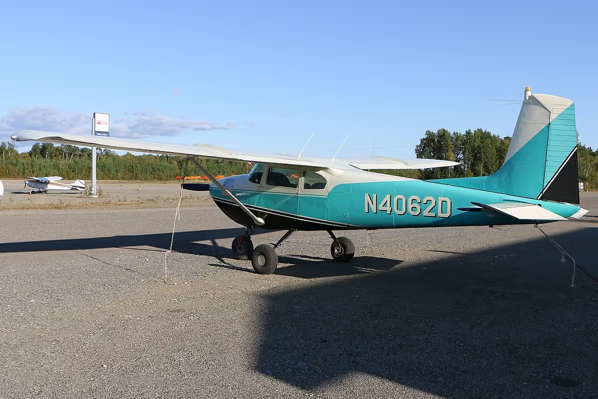 N4062D — Single-engine aircraft