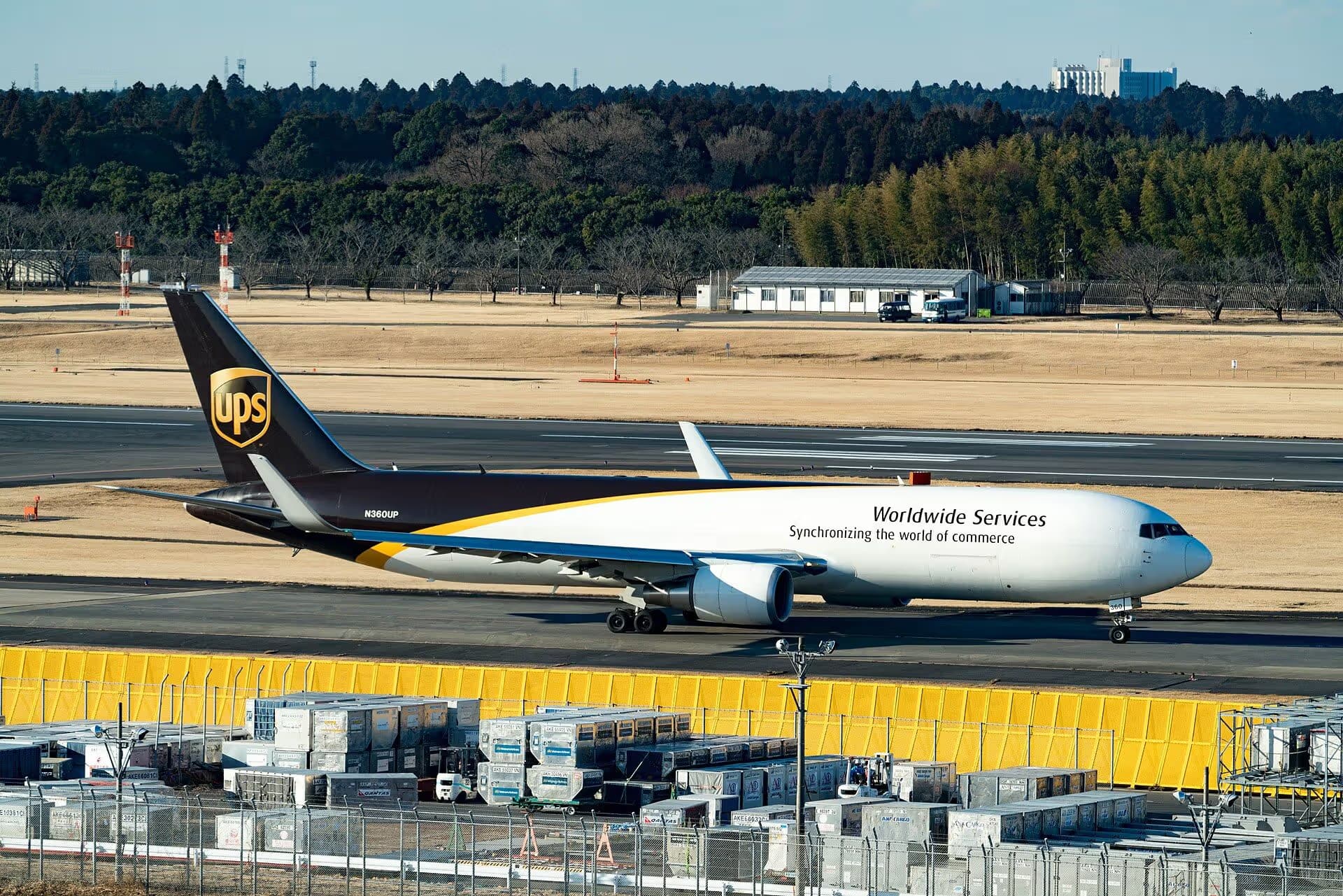 N360UP — Twin-engine aircraft