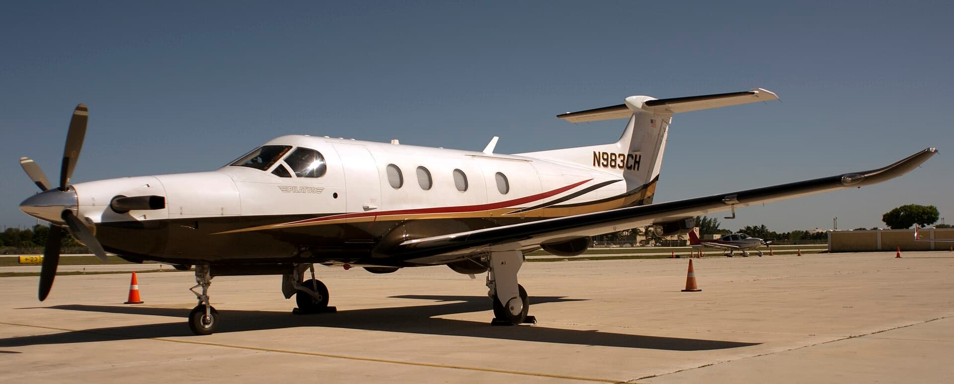 N983CH — Pilatus