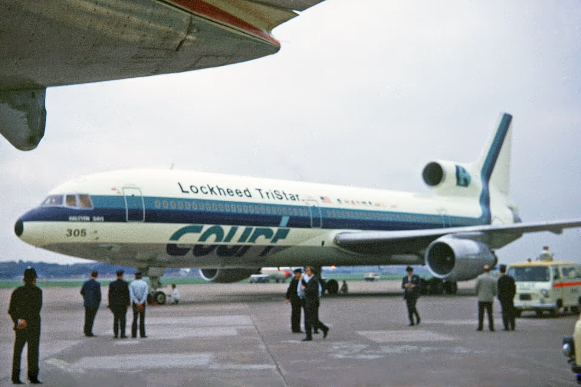 N305EA — Lockheed