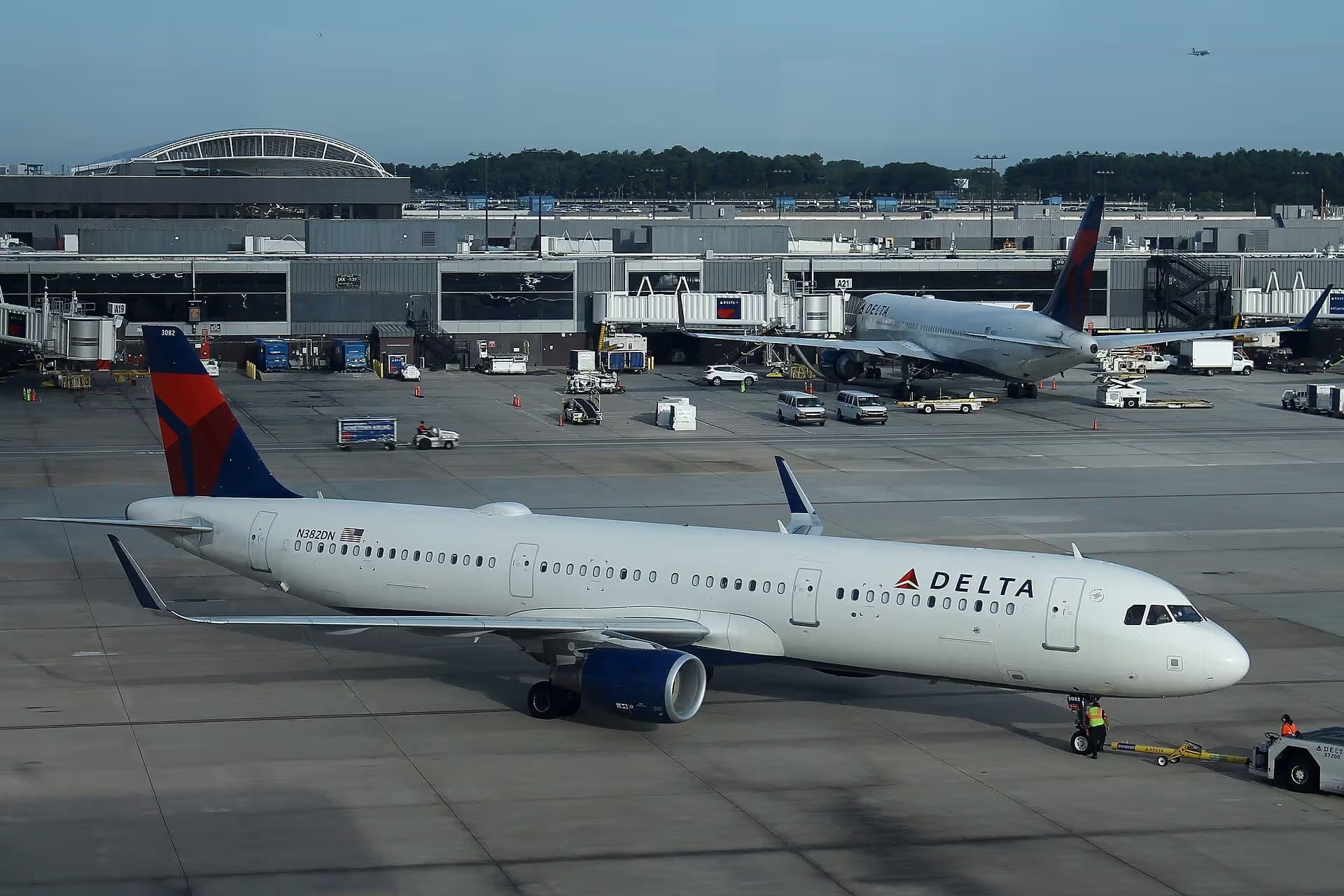 N382DN — Airbus