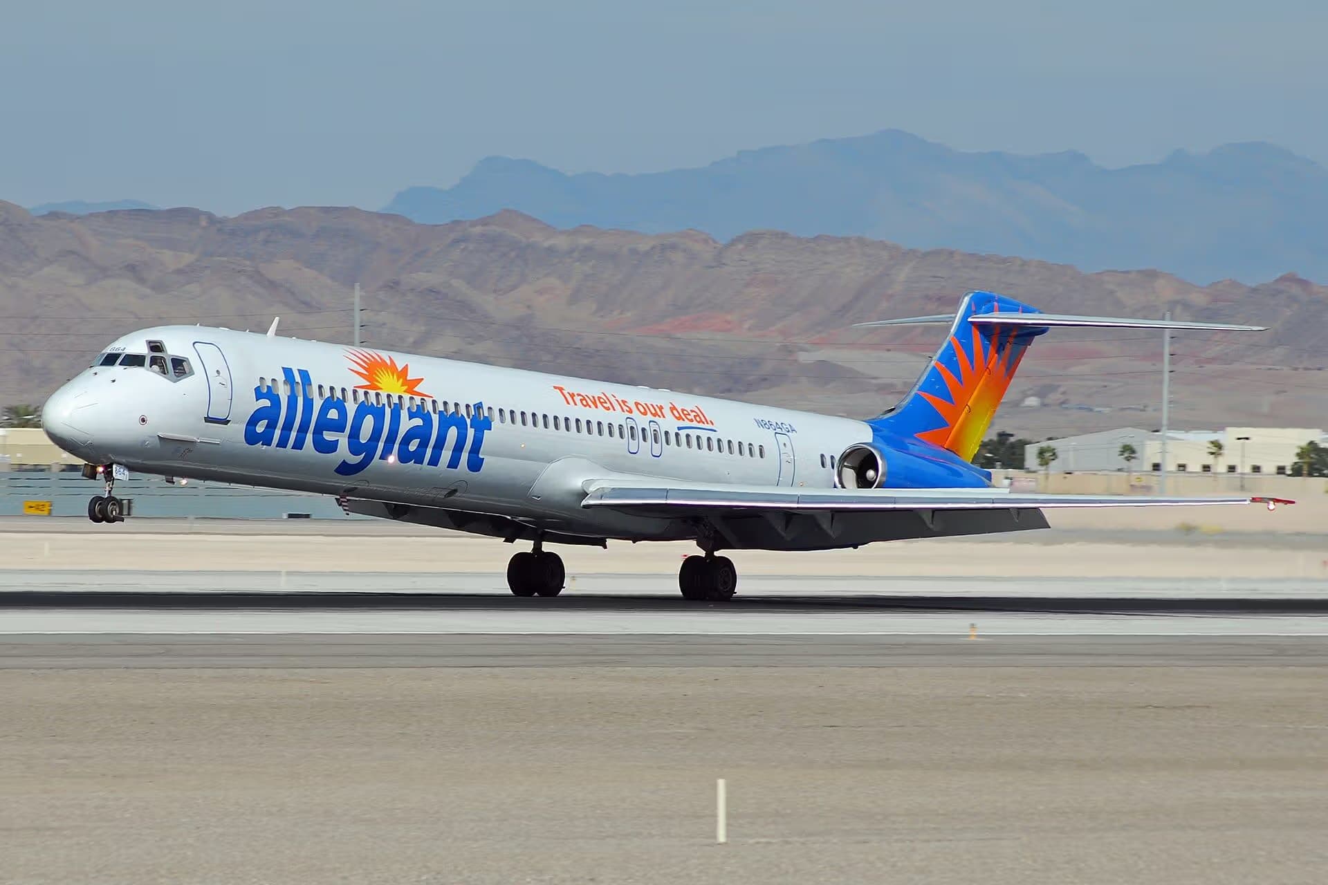 N864GA — Douglas