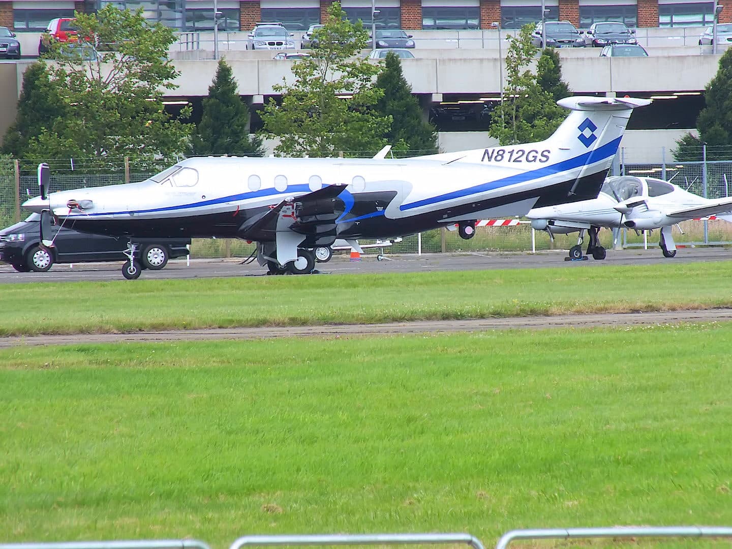 N812GS — Pilatus