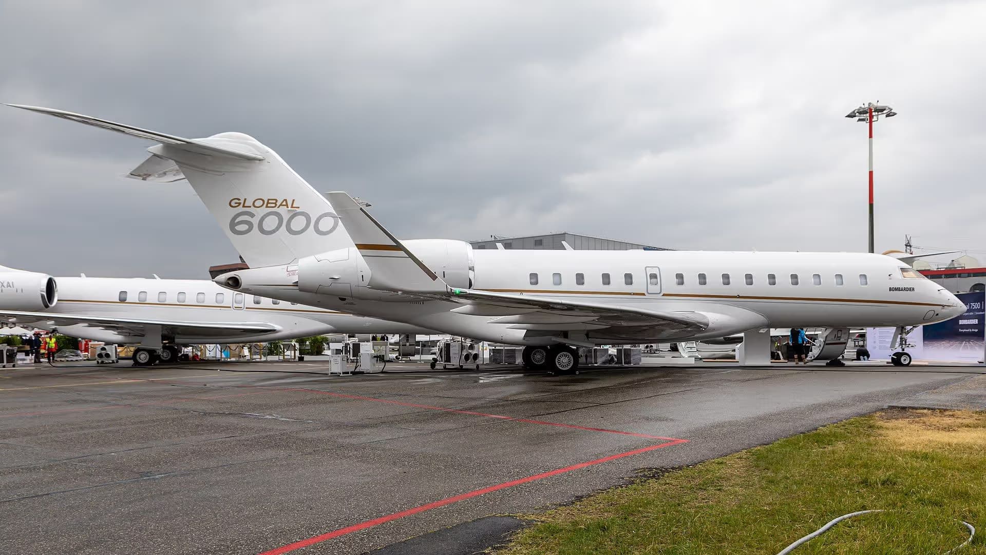 N835GL — Bombardier