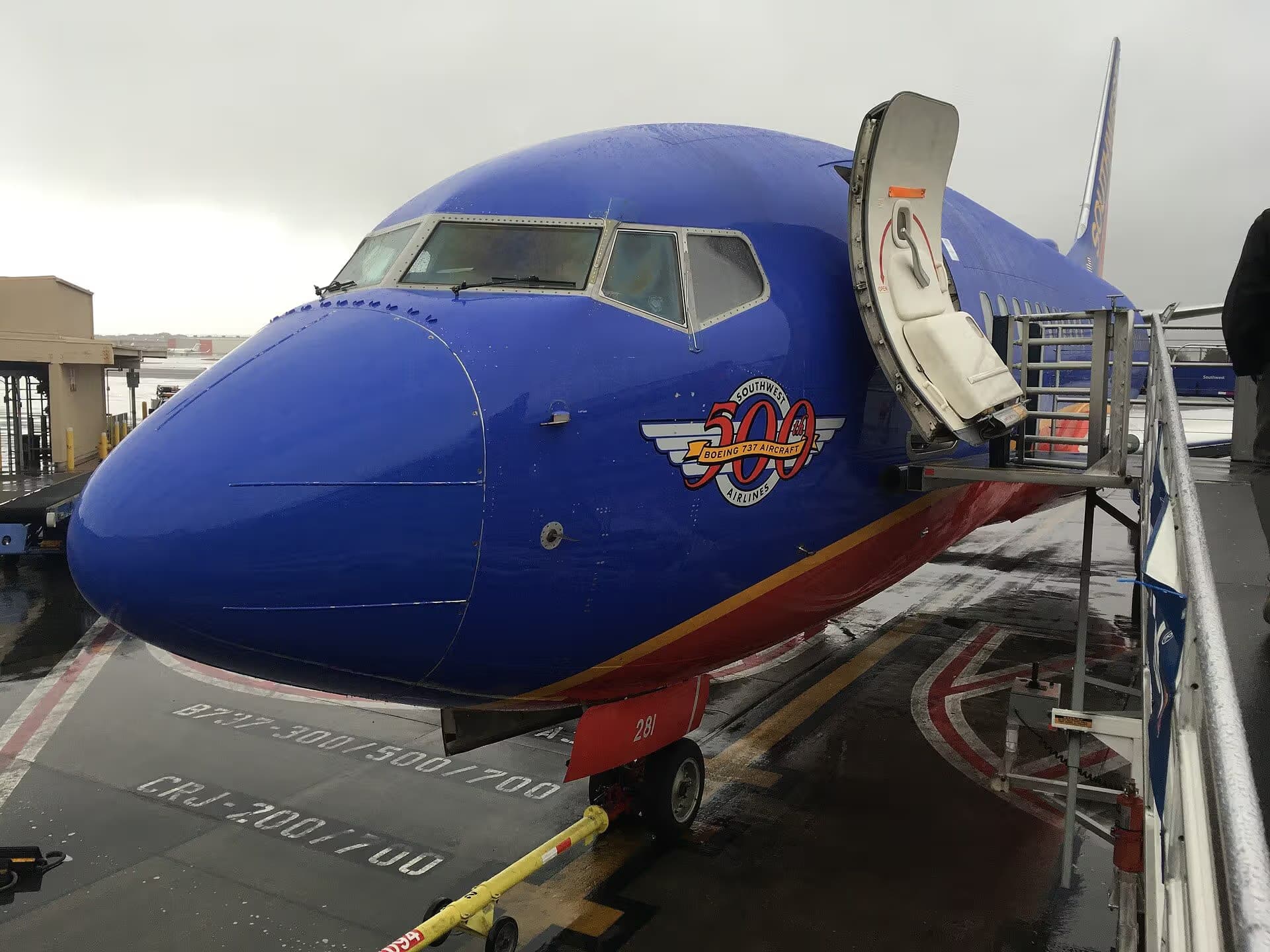 N281WN — Boeing