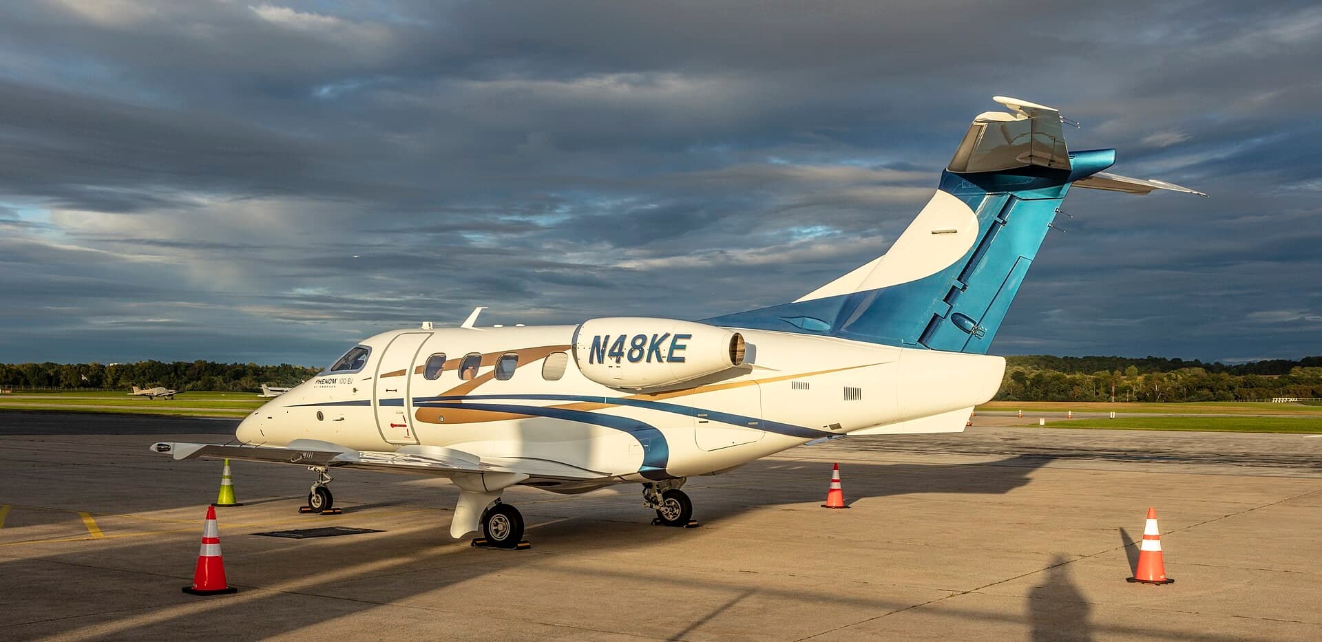 N48KE — Embraer
