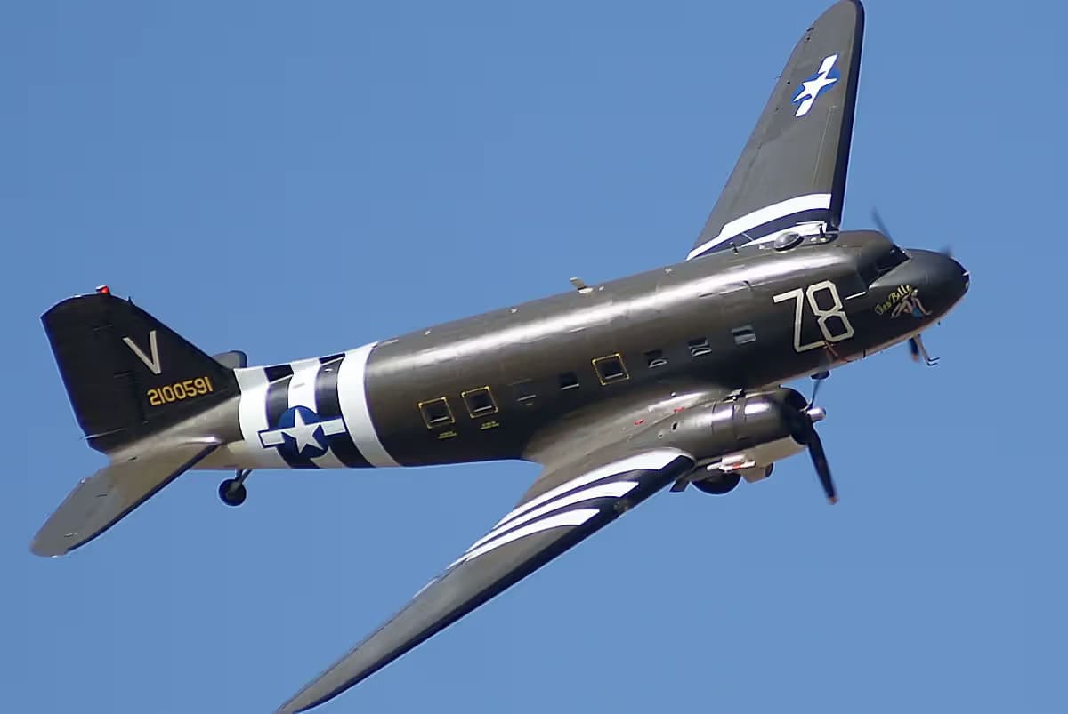 Unidentified — Warbird