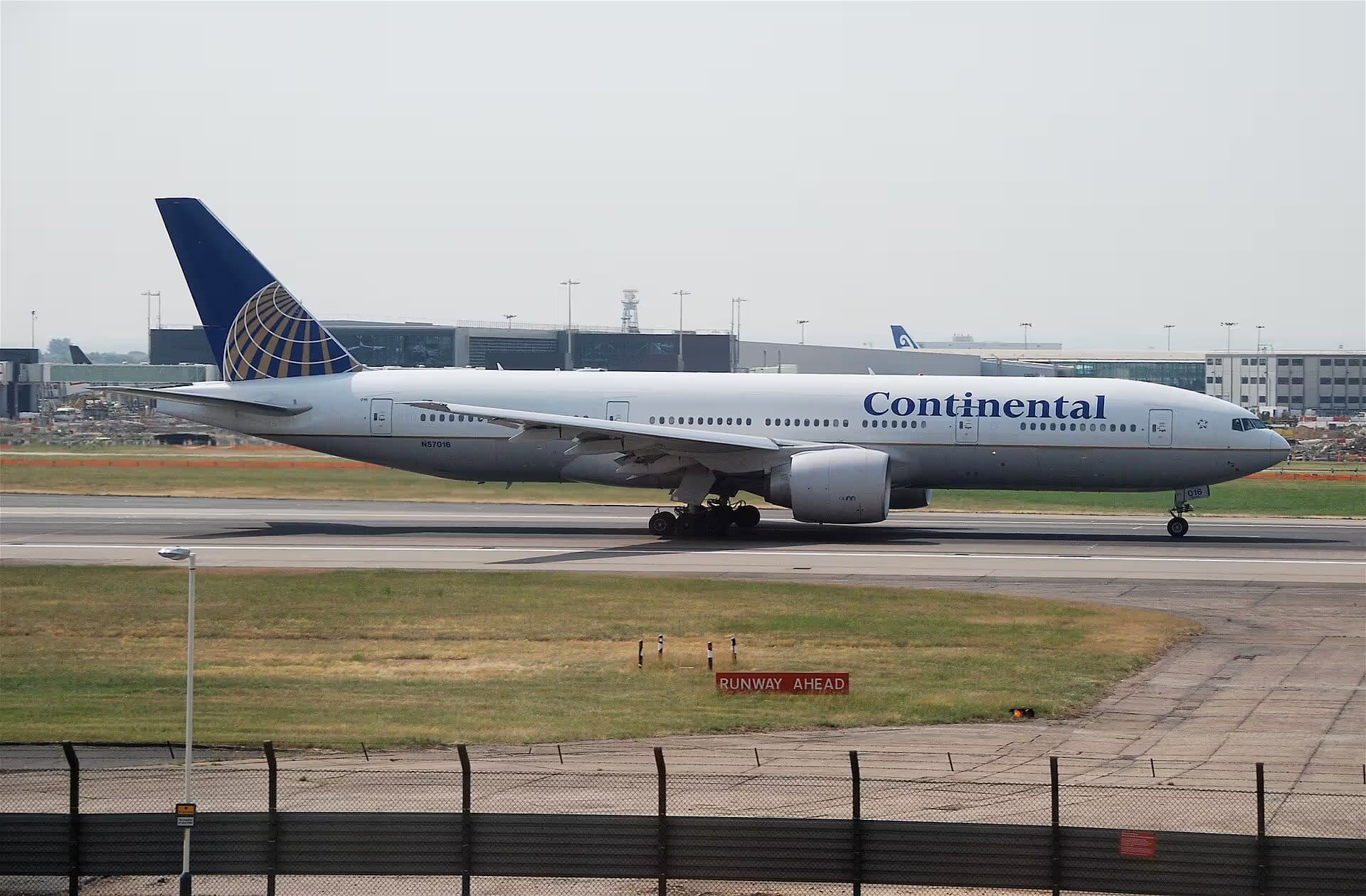 N57016 — Boeing