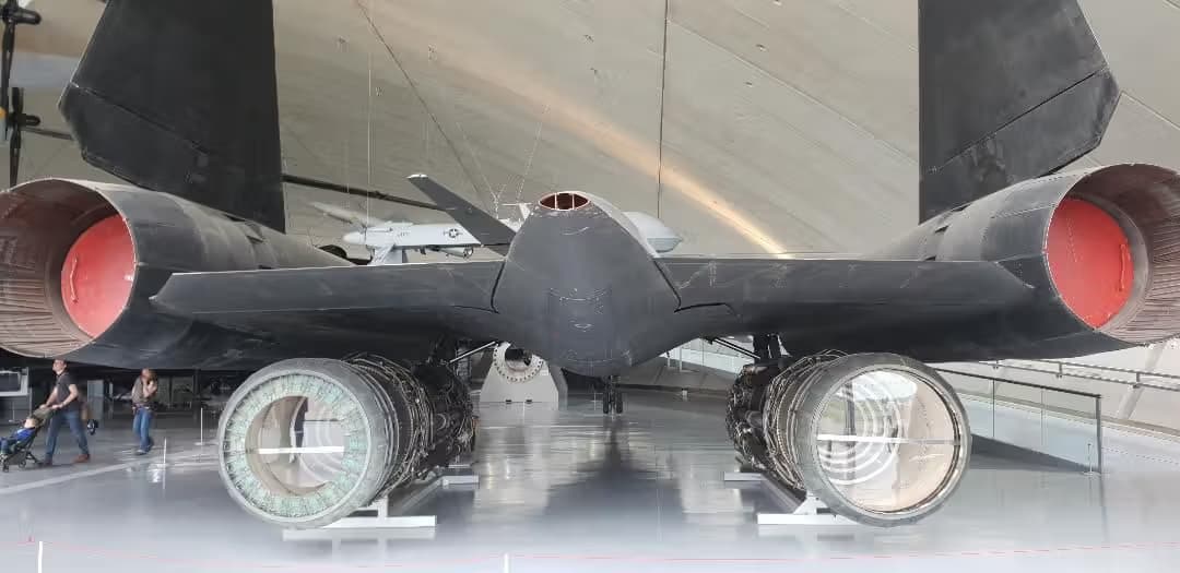 Unidentified — Lockheed