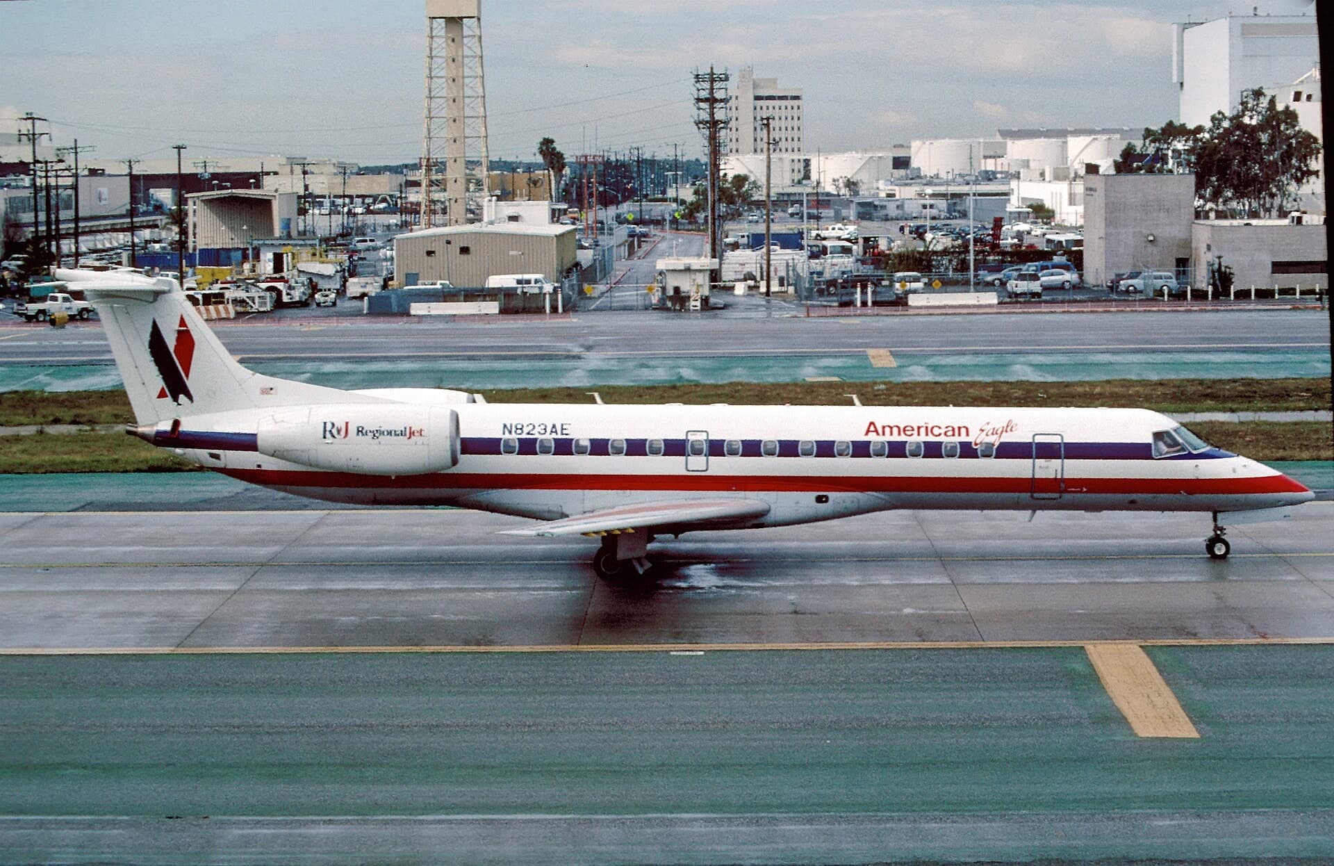 N823AE — Embraer