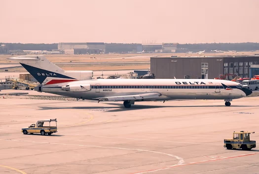 N8873Z — Aircraft