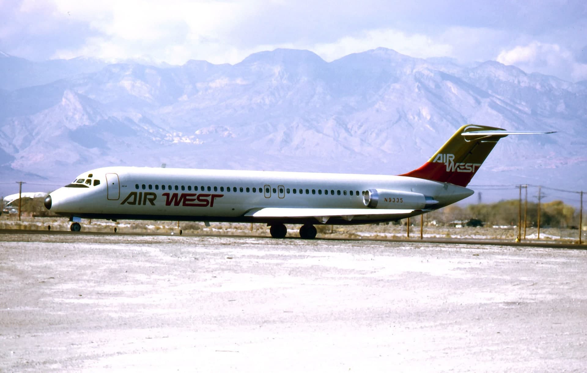 N9335 — Aircraft