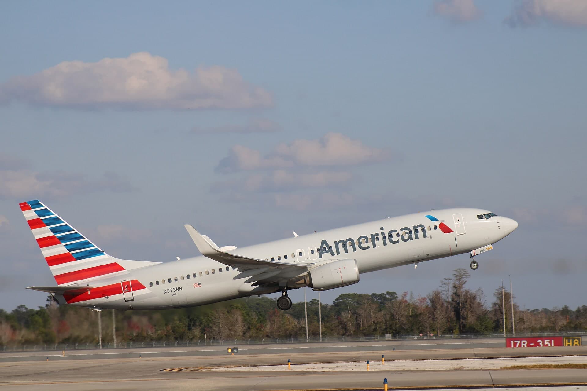 N973NN — Twin-engine aircraft