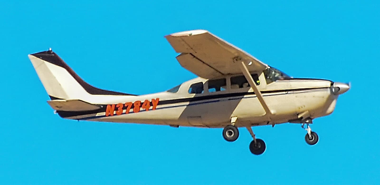 N3784Y — Cessna