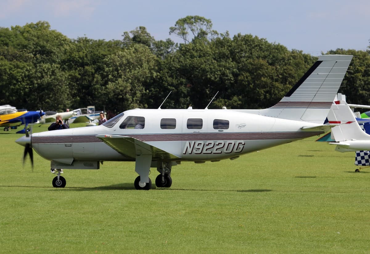 N9220G — Piper