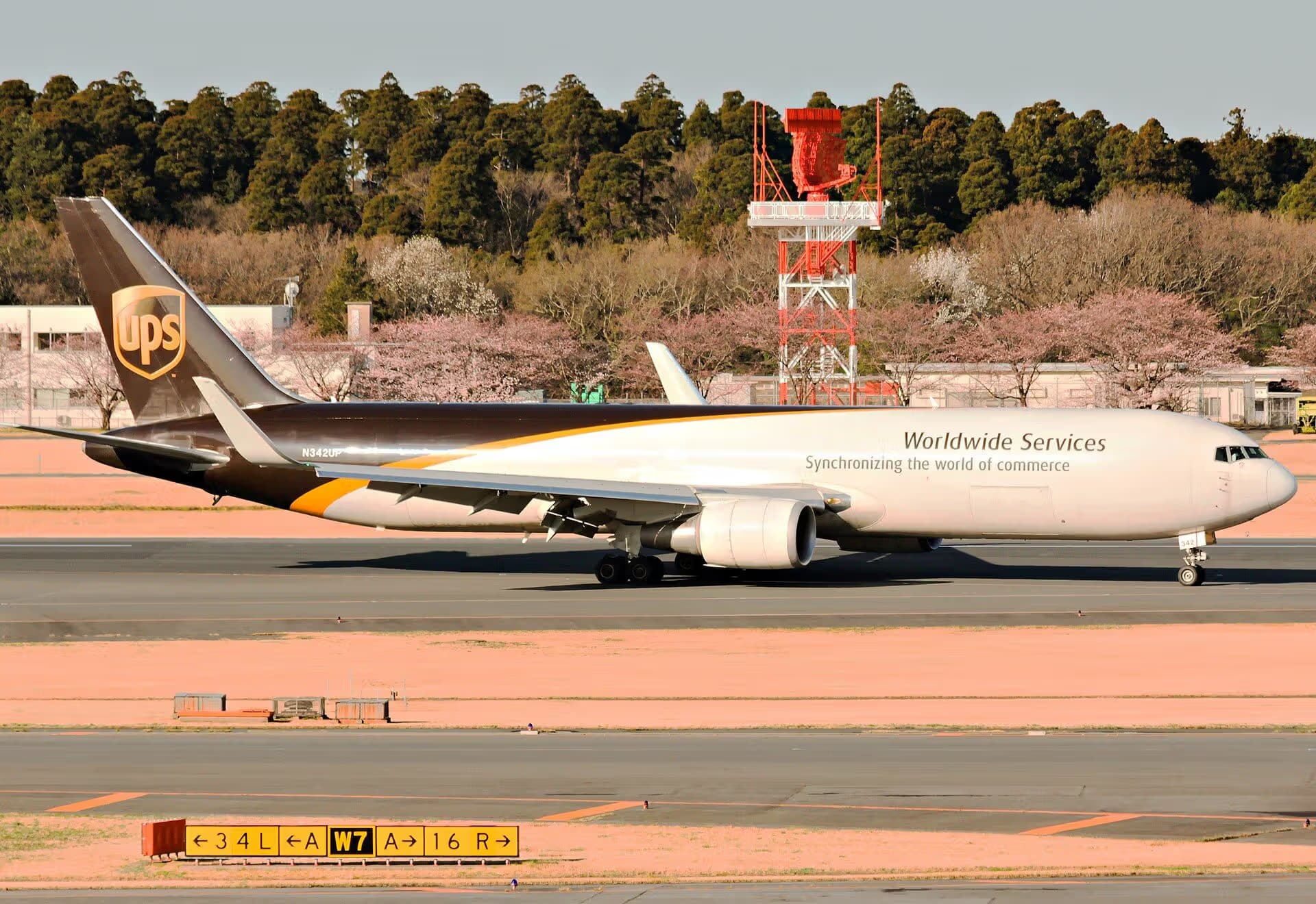 N342UP — Boeing