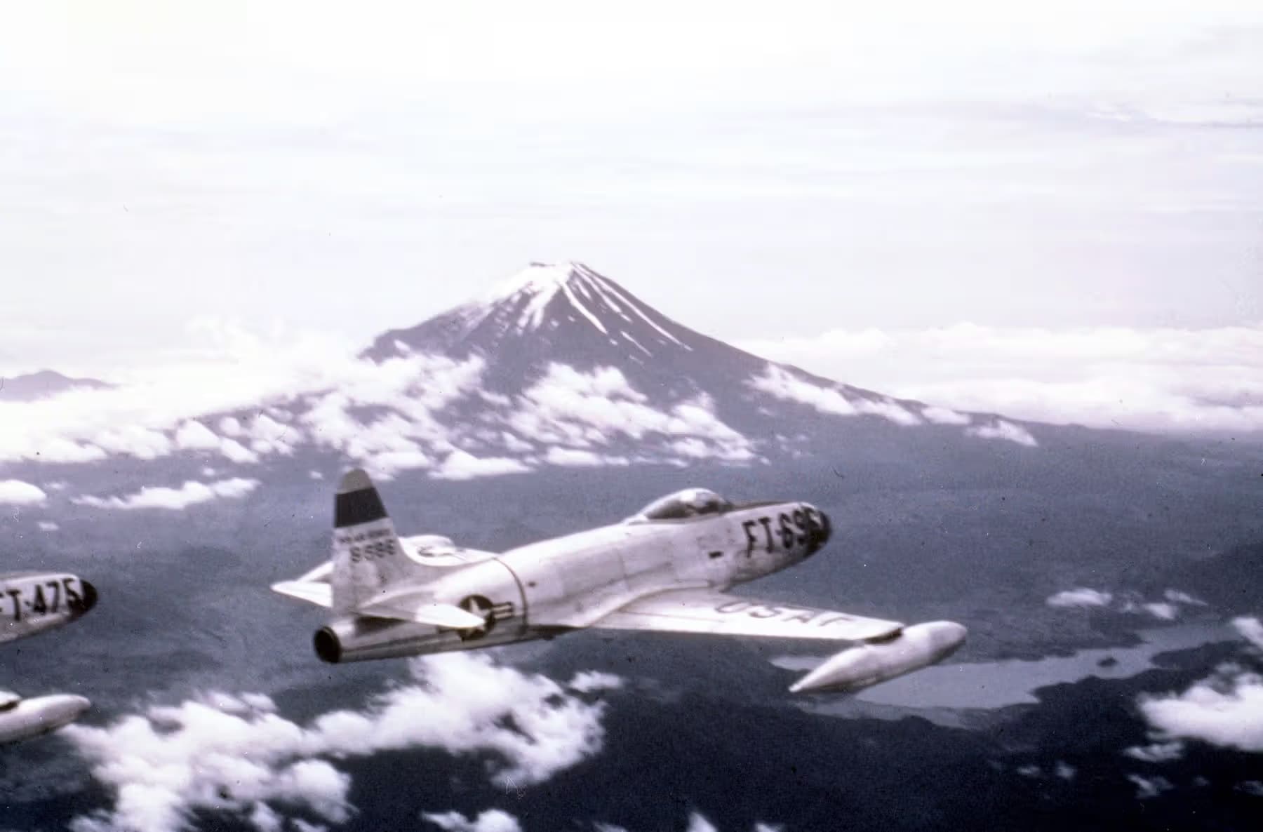 Unidentified — Aircraft