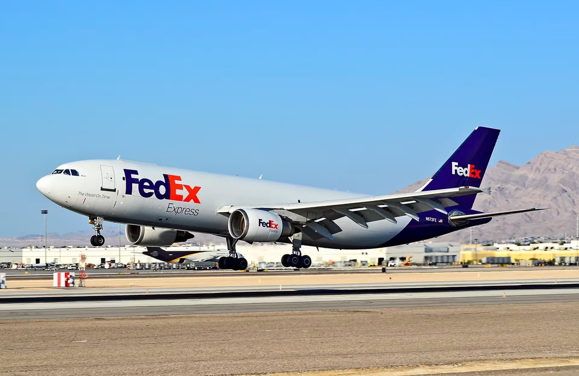 N673FE — Airbus