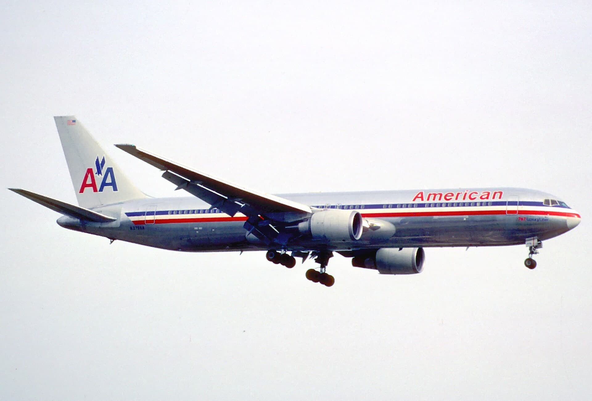 N379AA — Twin-engine aircraft