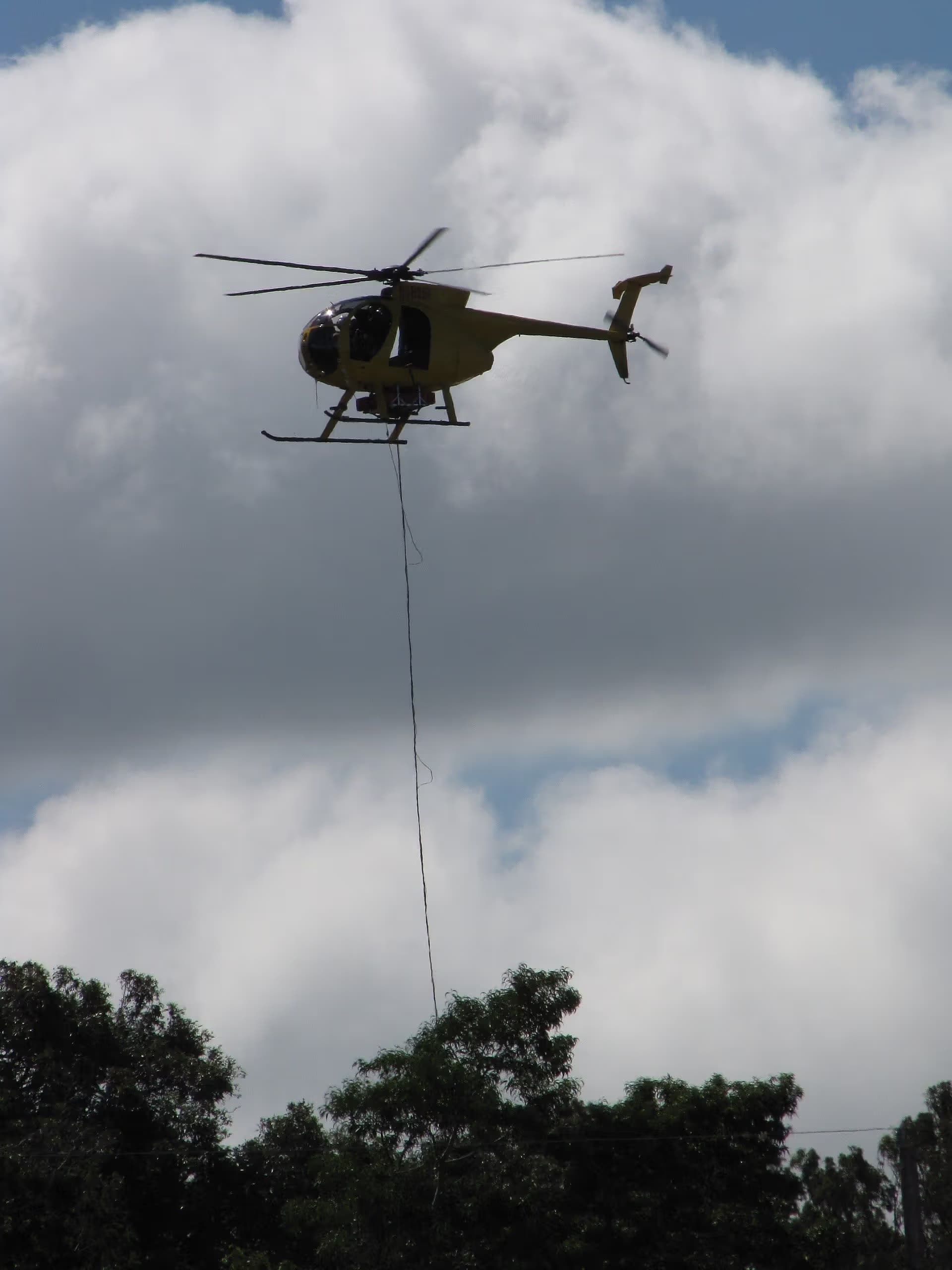 N58251 — Helicopter