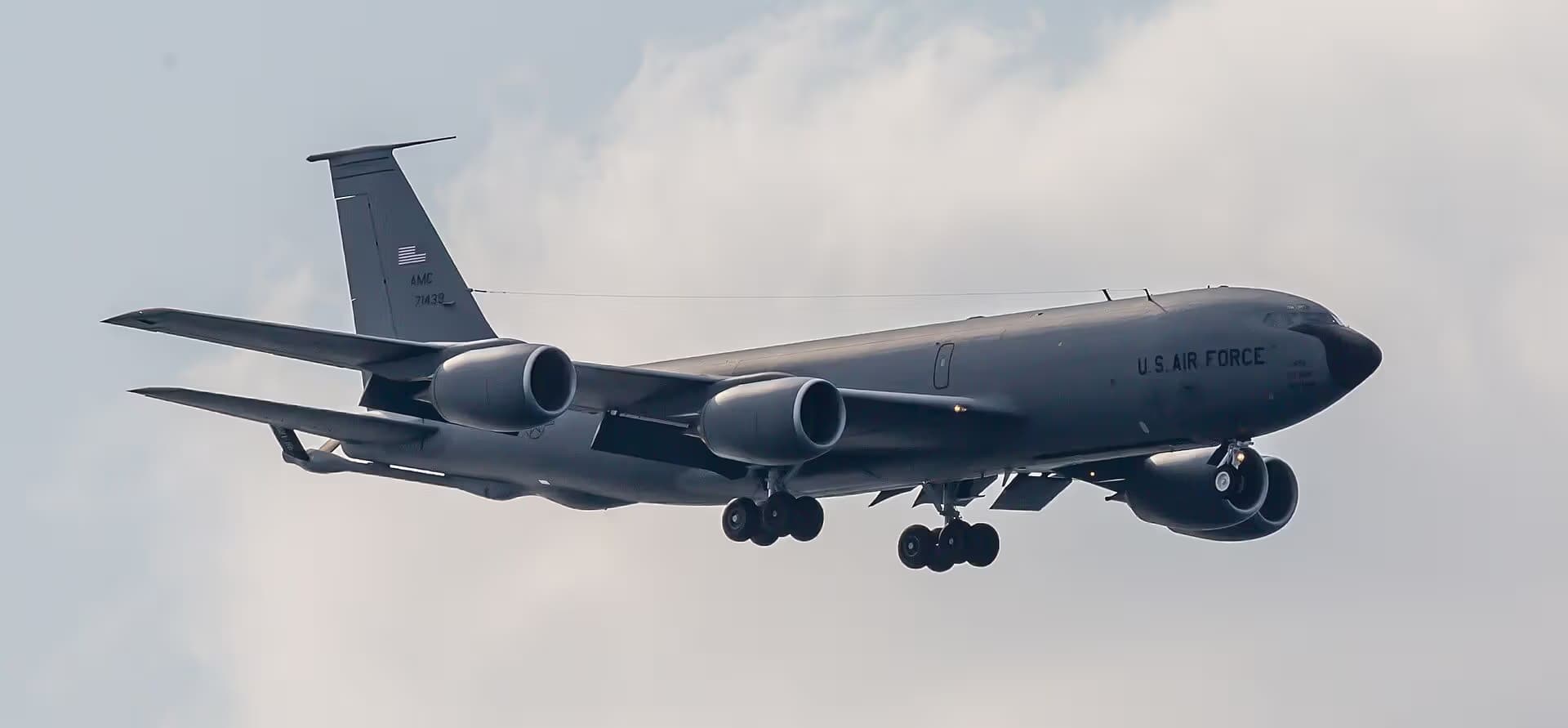 Unidentified — Aircraft