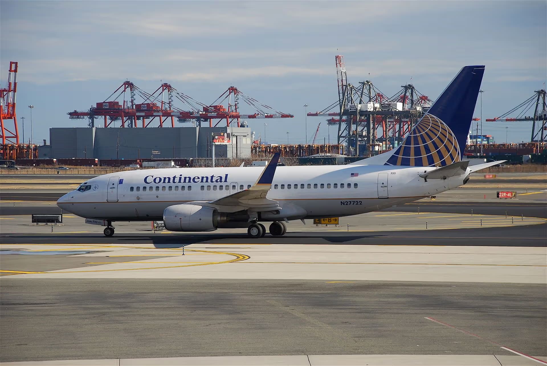 N27722 — Boeing