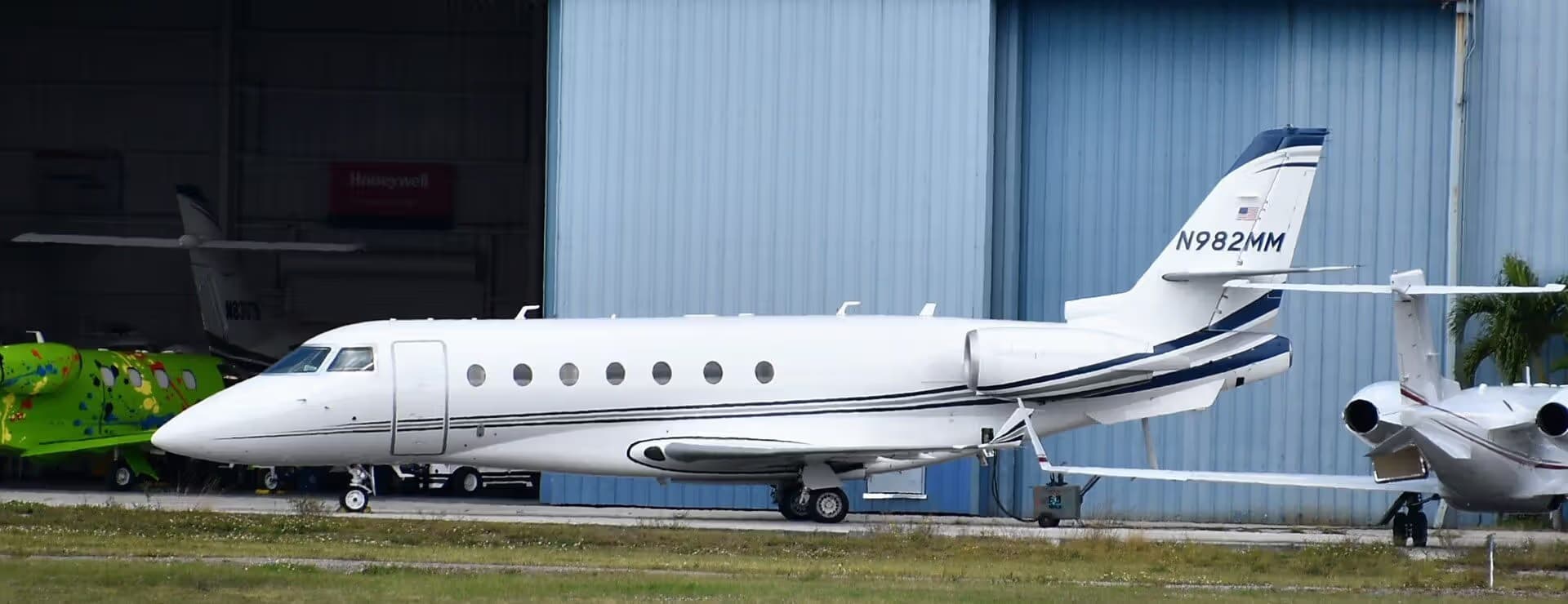 N982MM — Gulfstream