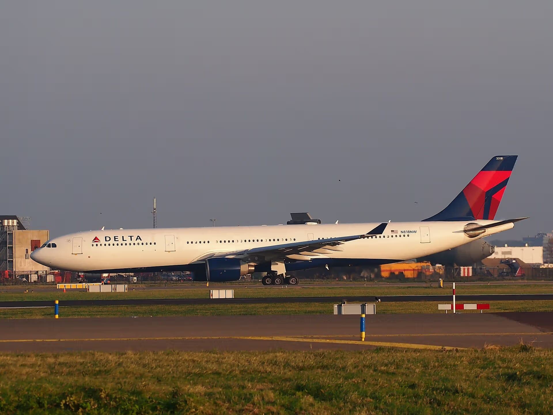 N818NW — Airbus