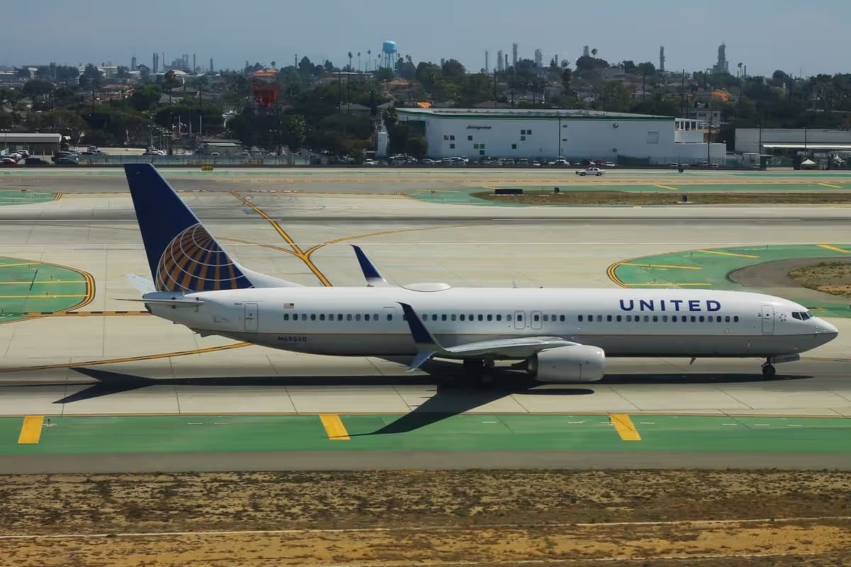 N69840 — Boeing
